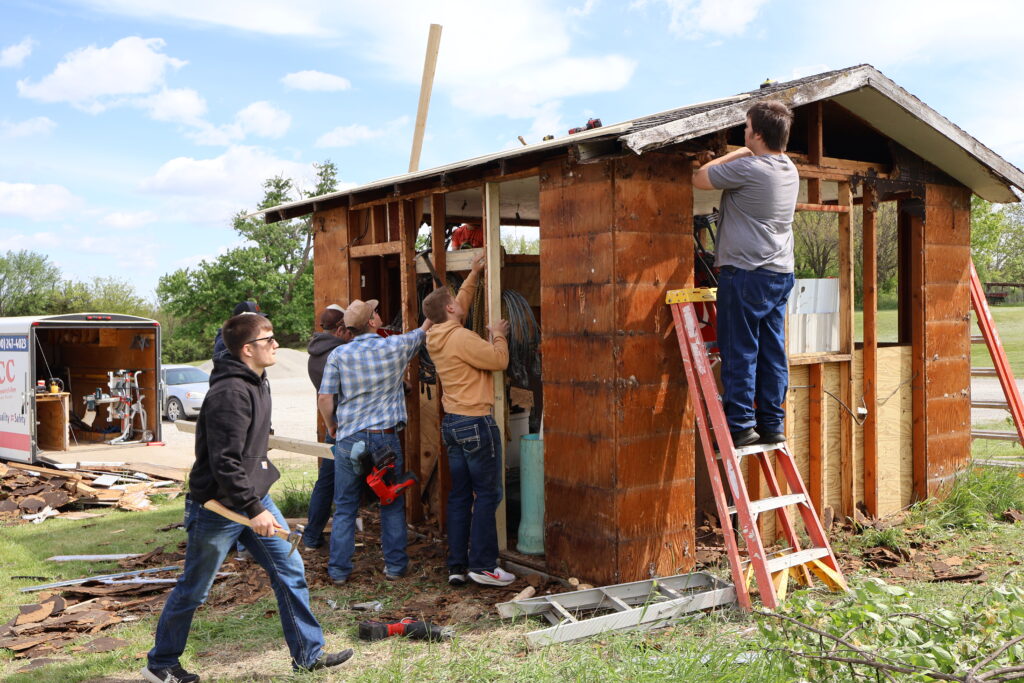 Shed 2